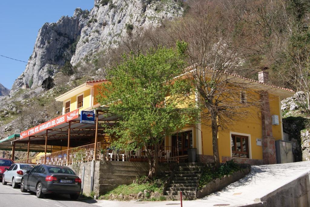 Hotel Garganta Del Cares Poncebos Exteriör bild